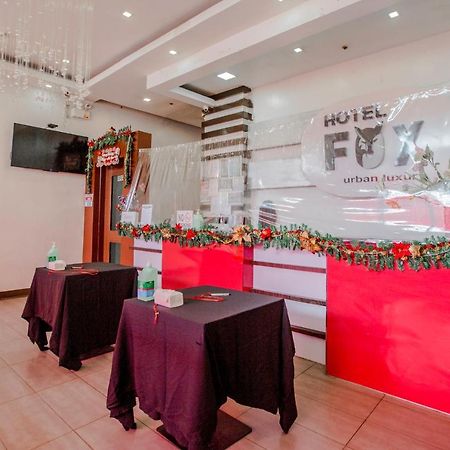 Oyo 637 Fox Hotel Quezon City Exterior photo